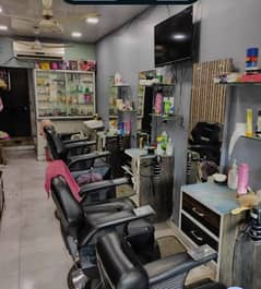 Bobby hair saloon