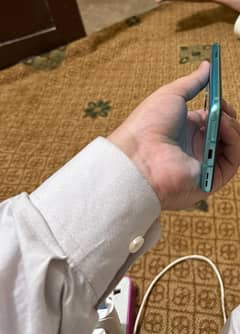 flashgship phone one plus 8 t condition exilent