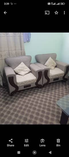 sofa set 5 seater good condition for sale (031285-42337)Wht