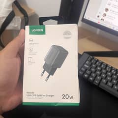 UGREEN 20W CHARGER
