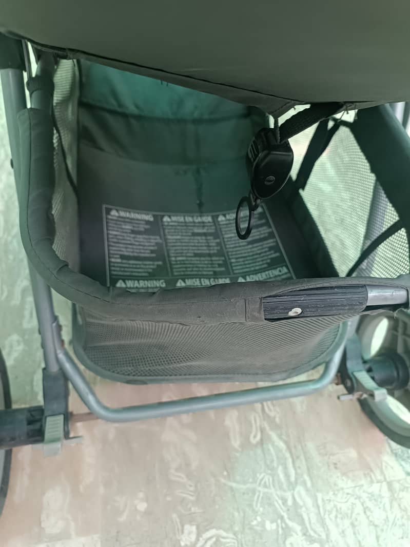 pram/ stroller 6