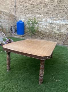 Fresh dining table with complete set