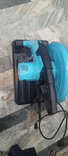 PiPE CUTTER