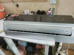 Dawlance split ac