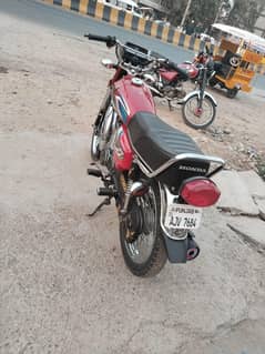 Honda 125 2022 03219599697