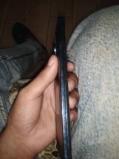 infix hot 40 pro. . . ?