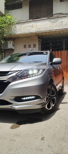 Honda Vezel hybrid Z pkg 2015/21