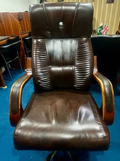 Office Exactive Boss Chair