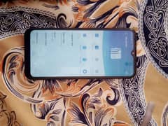 tecno spark 6 go ram 4 gb rom 64 gb all ok hai only touch py linee aii