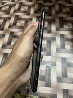 IPHONE 7 plus good condition miner break in right bottom of the phone