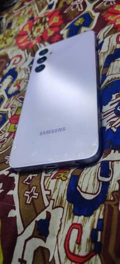 SAMSUNG