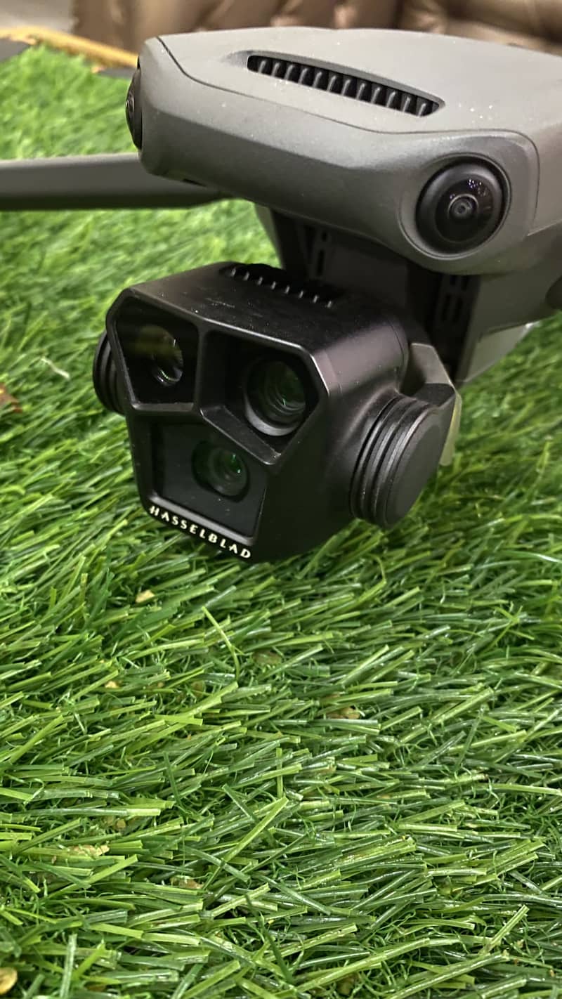 Mavic 3 pro rc controller with 2 battery 0
