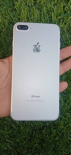 Iphone 7 plus. . Rs. 16500