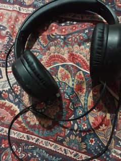 wired headphone