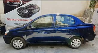 Toyota Platz 2005