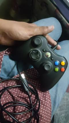 xbox 360 wired controller 10/10 with box