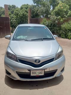 Toyota Vitz 2011