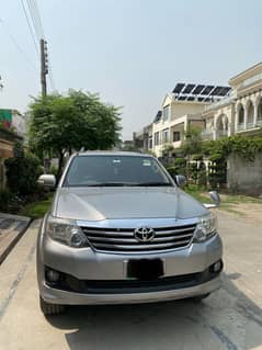Toyota Fortuner 2013 | Total Geniune | Bumper to Bumper