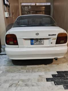 Suzuki baleno 2003