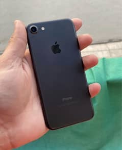 iPhone 7 256gb pta Approved. WhatsApp number03167705085