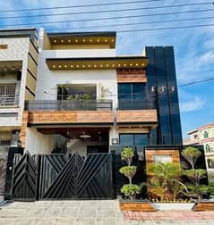 6 Marla brand new luxury house for sale