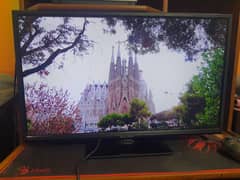 Ecostar led 32" Original Simple led hai Bht kam use hoi hai (call me)