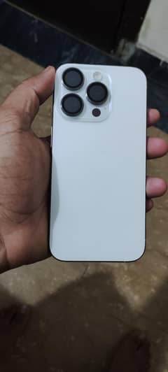 I phone 15 pro non pta 512 gb 97 battery Health natural white color