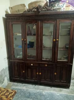 dressing/showcase/press