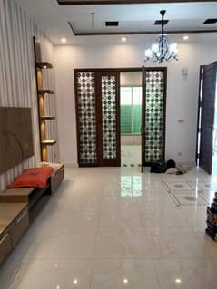 5 MARLA BARND NEW SACEND FLOOR FOR RENT IN JUBIEEL TOWN