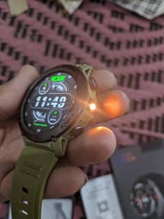 only box open lifebee sports smart watch with in build flash light
