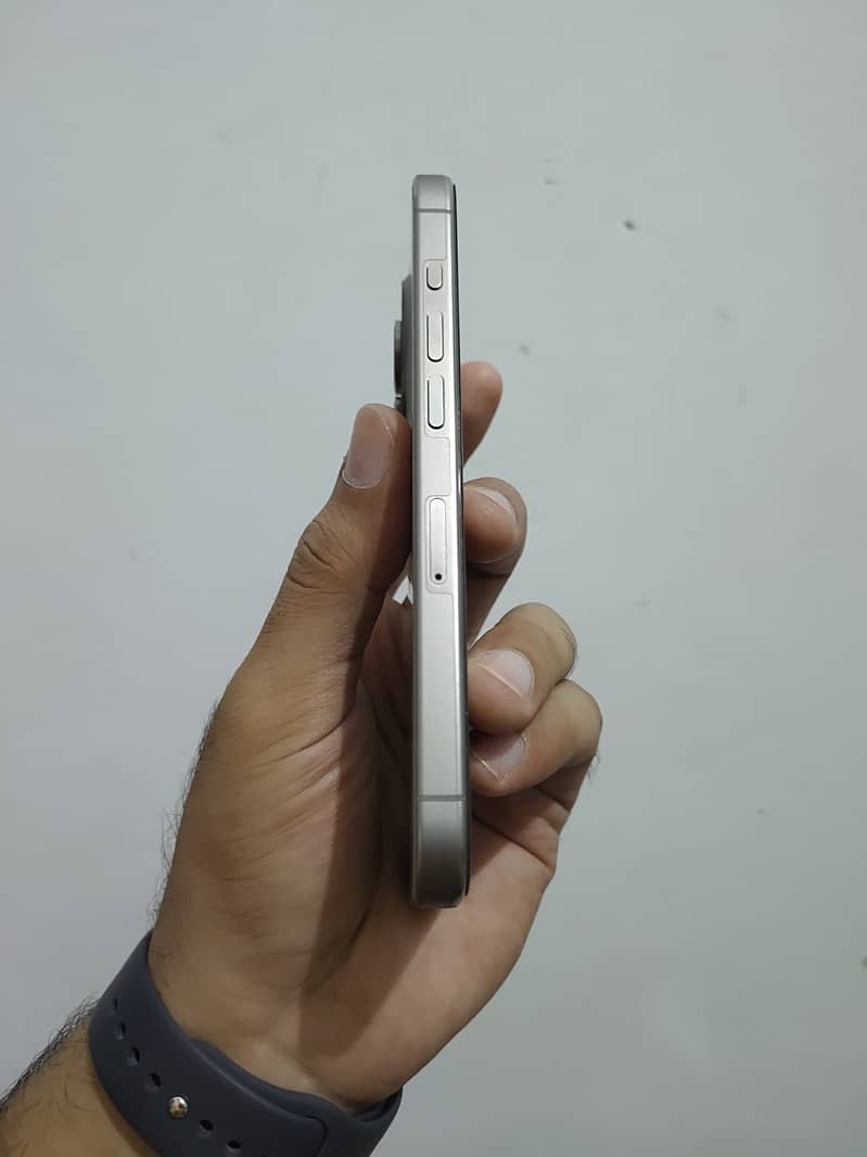iPhone 15 pro non pta factory unlock 6