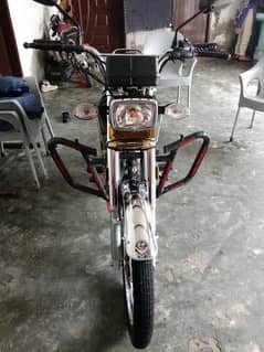Honda CG 125 Special Edition Gold
