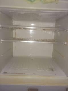 dowlance fridge  used