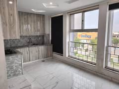 ONE BED LUXERY APARTMENT FOR RENT IN QUAID BLOCK BAHRIA TOWN LAHORE