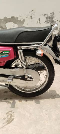 honda cg125 2023 model genuin condition like new