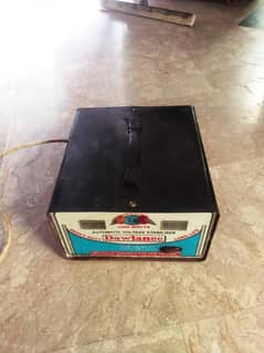 2500 WATTS AUTOMATIC VOLTAGE STABILIZER