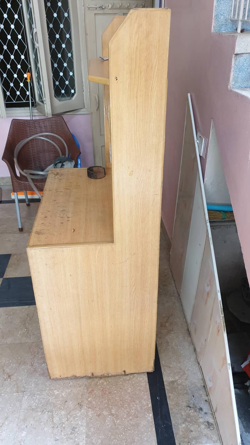 computer table 0
