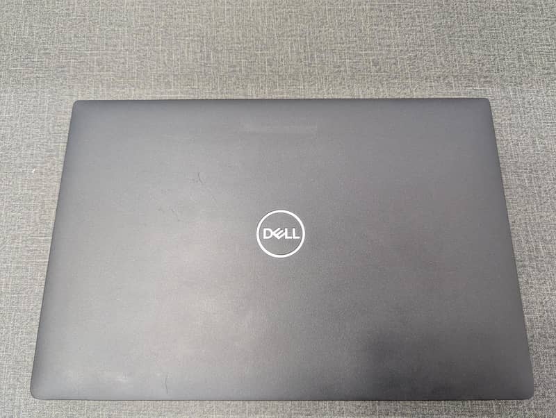 Dell latitude 7490 core i5-8 Gen 8 Gb/256 ssd Touch display 5