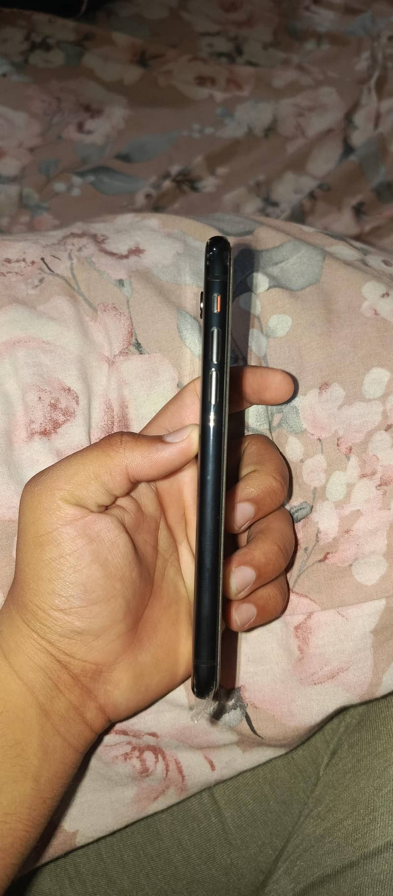 iphone XR condition 9/10  128gb non pta jv 3