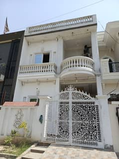 Brand New 5 Marla House for Sale in Edenabad Prime Location Facing Park
