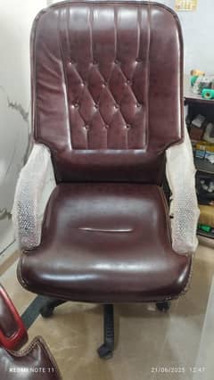 Swing Revolving Chair