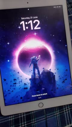 Ipad 6th Generation (2018) With Box(Charger and Cable Not Included)