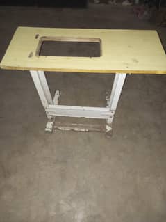 darwaza for sale silai mashin ka paidan for sale