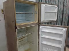 Dawlance Brand Referigerator / Fridge, 5 year used , good condition
