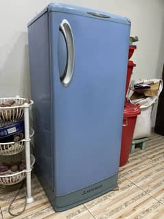 Mitsubishi Fridge / Refrigerator