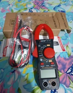 Clamp Meter AC/DC Voltage Measurements, Brand New