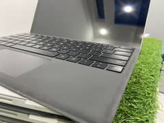 Surface pro 4 Core i5 Gen 6th 8gb ram 256gb ssd 4gb intel graphics