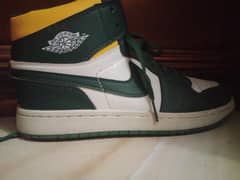 Jordans Alpine green