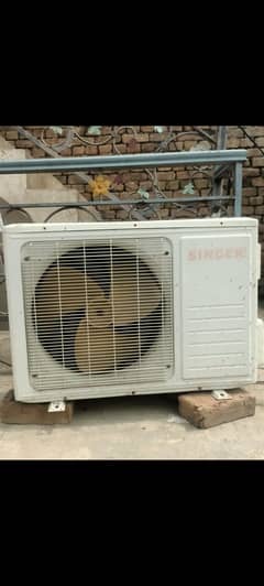 singer ac simple for sale good condition