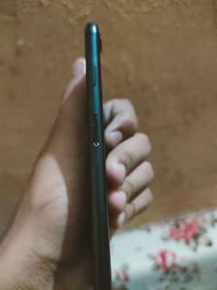 iPhone 7 official PTA approved